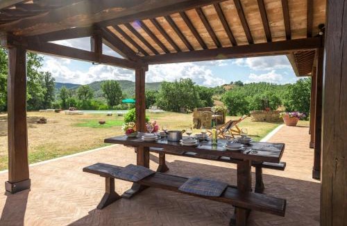 Manciano House | Holiday Home Casale Poggio Lupinaio by Interhome