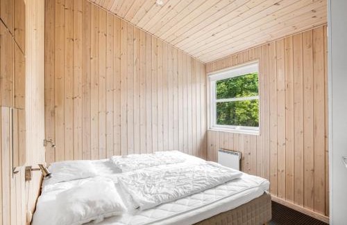 Hou House | Holiday Home Felina - from the sea by Interhome