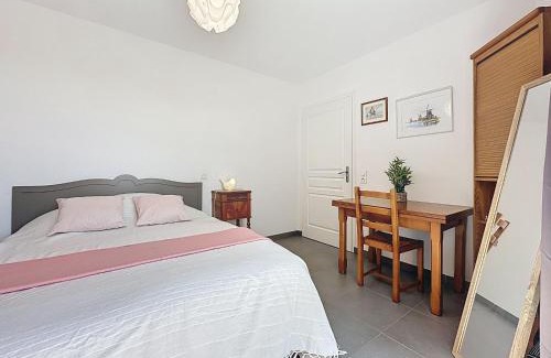 La Bernerie-en-Retz House | Holiday Home Les Embruns by Interhome
