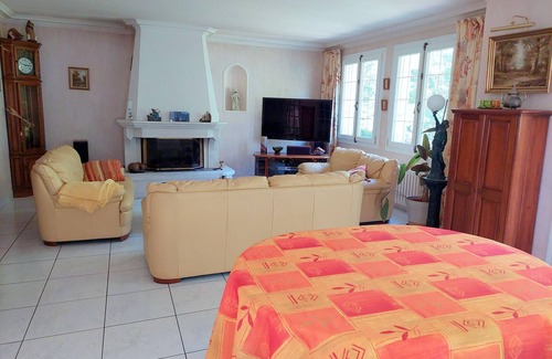 Locmaria-Plouzane House | Holiday home with a living veranda on a 5000 sqm garden plot, Locmaria-Plouzané