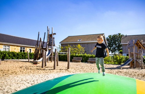 Gasthuis House | Holiday Home Green Resort Mooi Bemelen-43