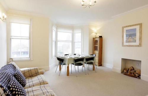 Southwold House | Holiday Home High Street 4 by Interhome