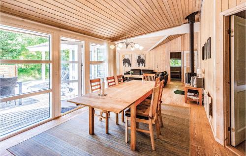 Hojby House | Holiday Home Hjortestien Højby X