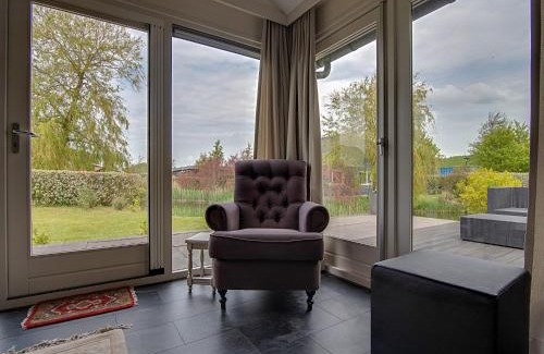 Kattendijke House | Holiday Home in Kattendijke near National Park