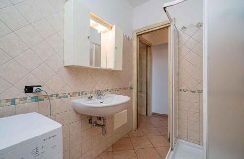 Monte Petrosu Apartment | Holiday home in Monte Petrosu 42787