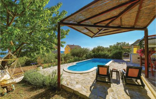 Kastel Kambelovac House | Holiday Home Kastel Kambelovac With Sea View I