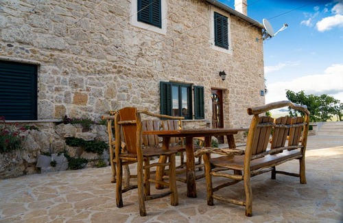 Drnis House | Holiday Home Leptir