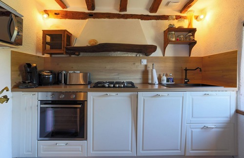 Kerbors House | Holiday Home 'Maison De Pêcheur Mylia' with Private Terrace, Private Garden and Wi-Fi