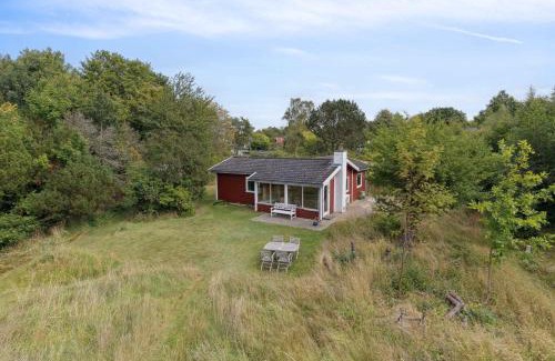 Faarevejle House | Holiday Home On Adventurous Plot Near Beach