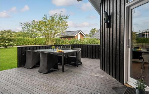 Pøt Strandby House | Holiday Home Pøt Strandby Denmk