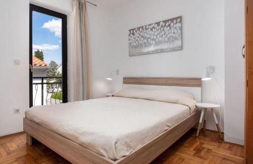 Brulo House | Holiday Home Ružić by Interhome