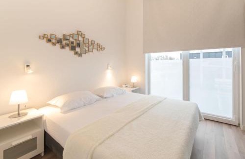 Wemeldinge House | Holiday Home Ruisweg 76 by Interhome