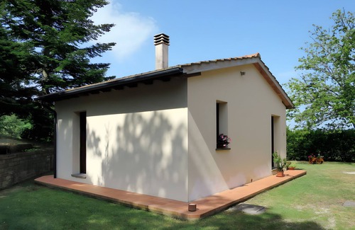 Montieri Apartment | Holiday Home 'San Michele - Casa Giano' with Mountain View, Shared Pool and Wi-Fi