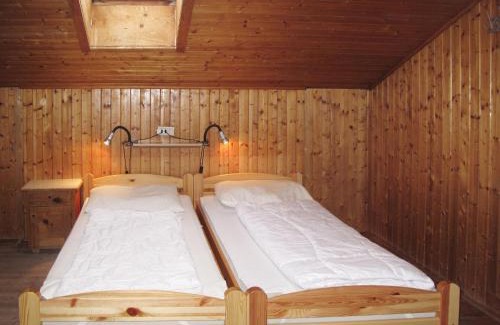 Muhlthal House | Holiday Home Schwalbenhof by Interhome
