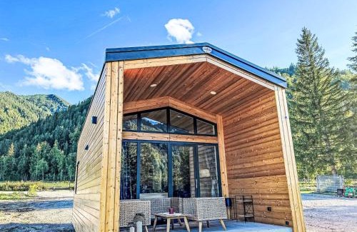 Fischbachau House | Holiday Home Tiny Haus Glockenalm-Villa Kunterbunt by Interhome