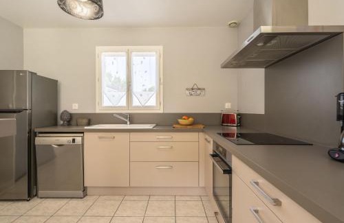 Les Mathes House | Holiday Home Villa Margarin by Interhome