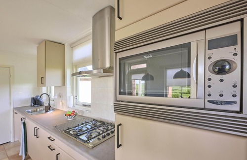 Rouveen House | Holiday home with views of alpacas and horses