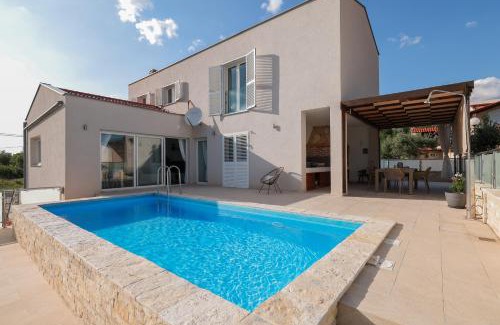 Maslenica Villa | Holiday house Anpero