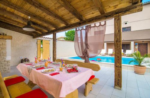 Manjadvorci Apartment | Holiday House Eleonora