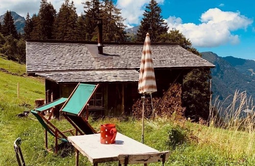 Goldswil Ski Chalet | Holiday house Gündlischwand for 1 - 2 persons with 1 bedroom - Detached holiday house