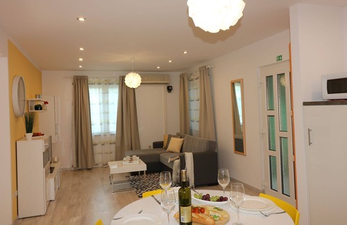 Vrvari House | Holiday house in a quiet location