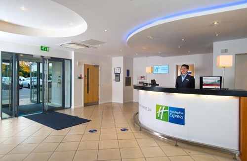 Bedford Hotel | Holiday Inn Express Bedford by IHG