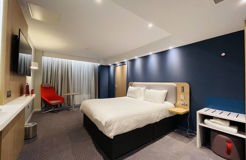 Cheltenham Hotel | Holiday Inn Express Cheltenham by IHG