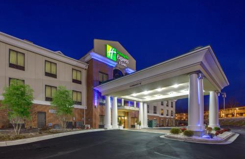 Greensboro Hotel | Holiday Inn Express Hotel & Suites Greensboro-East by IHG