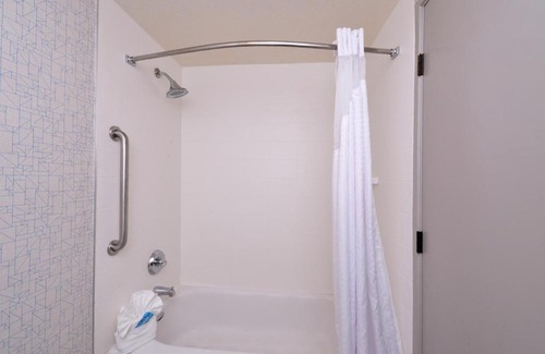 Palm Desert Resort | Holiday Inn Express Palm Desert by IHG