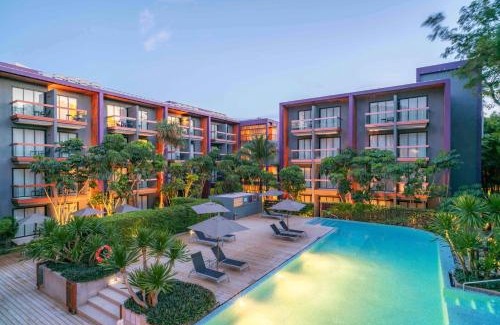 Patong Resort | Holiday Inn Express Phuket Patong Beach Central by IHG