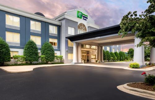 Sylva Hotel | Holiday Inn Express & Suites Sylva/Dillsboro by IHG