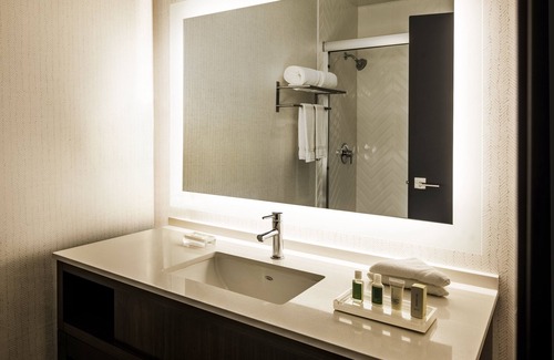 Santa Ana Hotel | Holiday Inn Santa Ana Orange County Airport by IHG