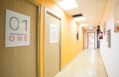 Sant Antoni Hostel | HolidaysBCN Rooms
