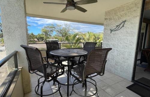 Kailua-Kona House | Holualoa Bay Villas 207 by Casago Kona - Huge Wraparound Deck to Enjoy