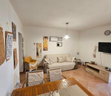Cabras Apartment | Home Amsicora