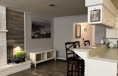 Shepherd House | Home away home! Spacious floorplan and yard.