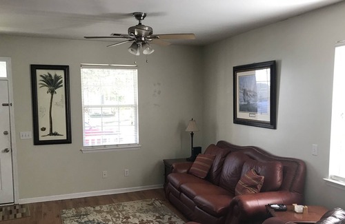 Mount Pleasant House | Home in Mt. Pleasant Close to IOP Beach