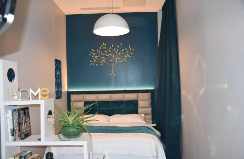 Porte-Dauphine House | Home in Paris Eiffel Tower & Champs Elysees