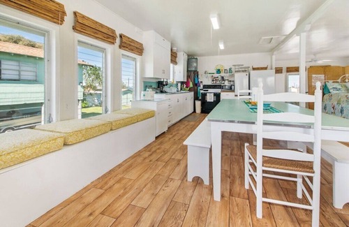 Cedar Lane House | Home on Caney Creek with Pier & RV spot