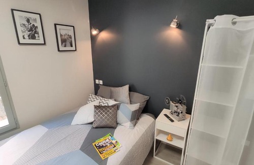 Centre Ville Apartment | Home&Work 201 - HYPERCENTRE - fibre et parking a proximité