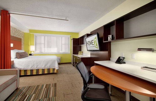 Downtown Baltimore Hotel | Home2 Suites by Hilton Baltimore Downtown, MD