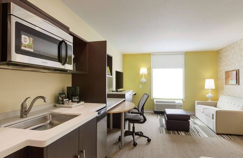 Canton Hotel | Home2 Suites by Hilton Canton