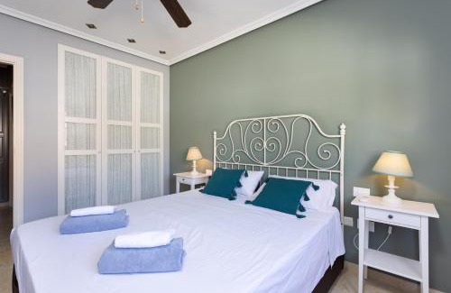 Puerto de Guimar Apartment | Home2Book Comfy Apt Puertito de Güímar, Pool