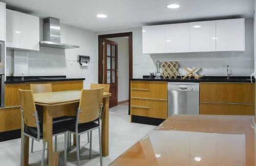 Centro - Sagrario Apartment | Home4u Arandas Centro Granada