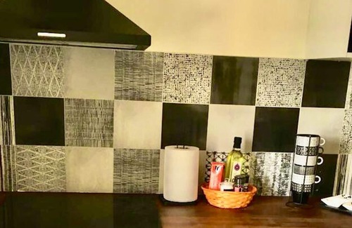 Stains Apartment | Homerez - Beautiful apartement for 2 ppl. with balcony at Stains