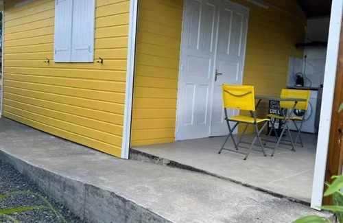 Capesterre-Belle-Eau House | Homerez - Bungalow in Capesterre-Belle-Eau