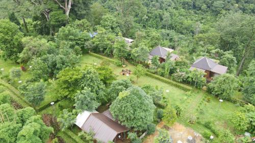 Sen Monorom House | Homestay Container