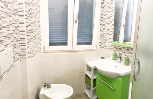 San Giovanni House | Homestays in Roma, Italy