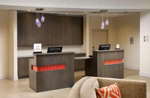 Brickell Hotel | Homewood Suites by Hilton Miami Downtown/Brickell