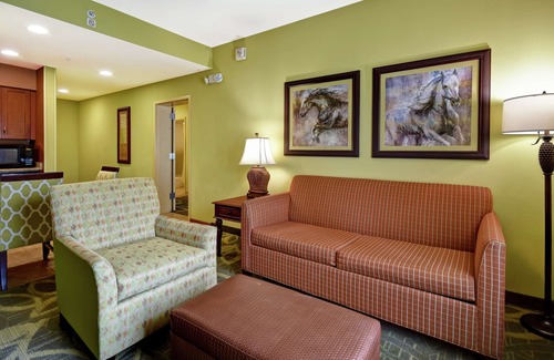 Ocala Hotel | Homewood Suites by Hilton Ocala at Heath Brook